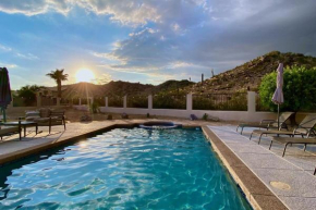 Desert Canyon Retreat W Heated Pool & Desert View